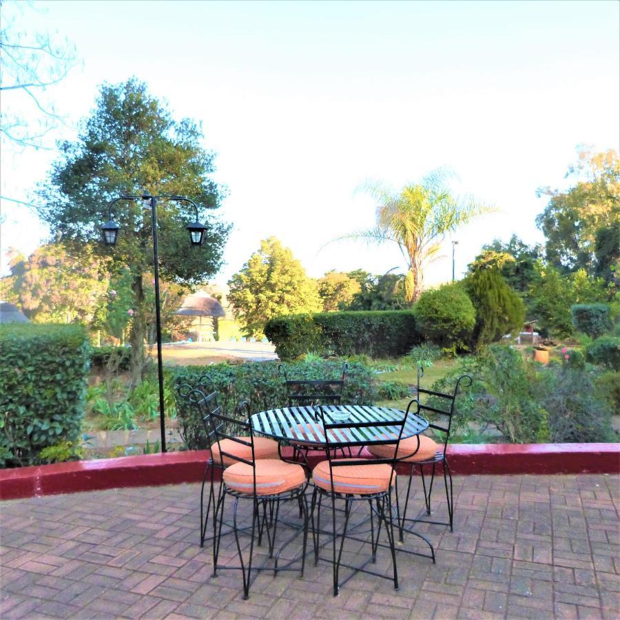 ברגוויל Sandford Park Country Hotel מראה חיצוני תמונה